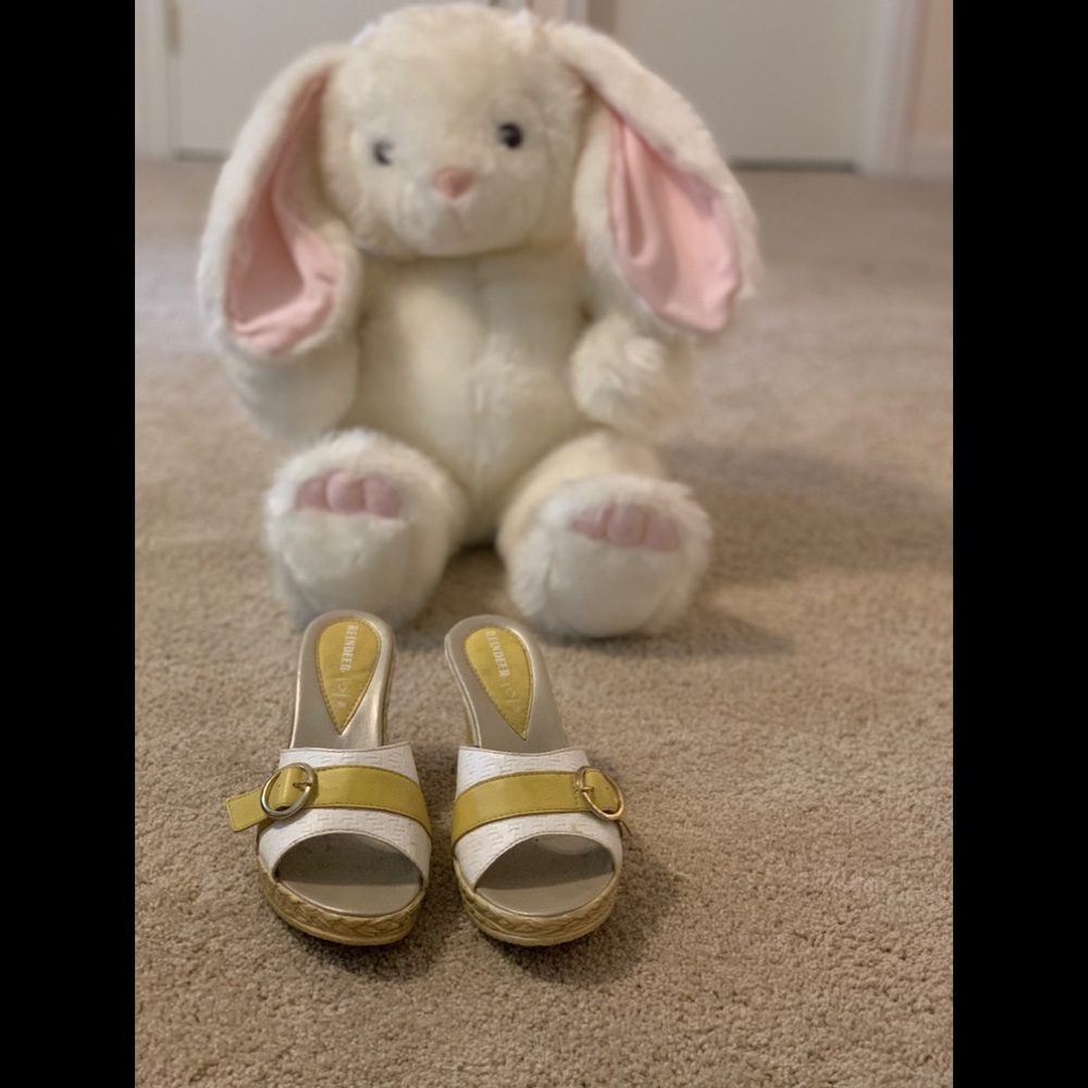 Reindeer sandals 👡